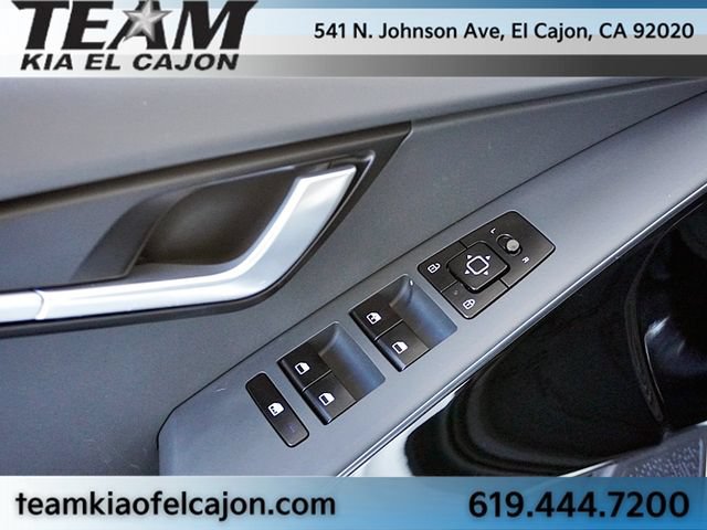 Certified 2023 Kia Niro Wind FWD image 23