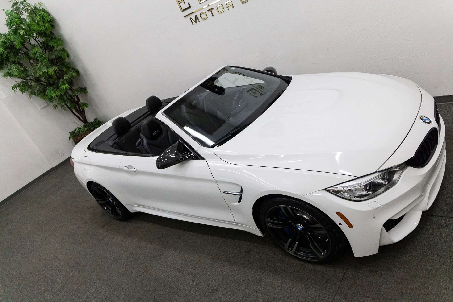 Used 2015 BMW M4 Convertible image 26