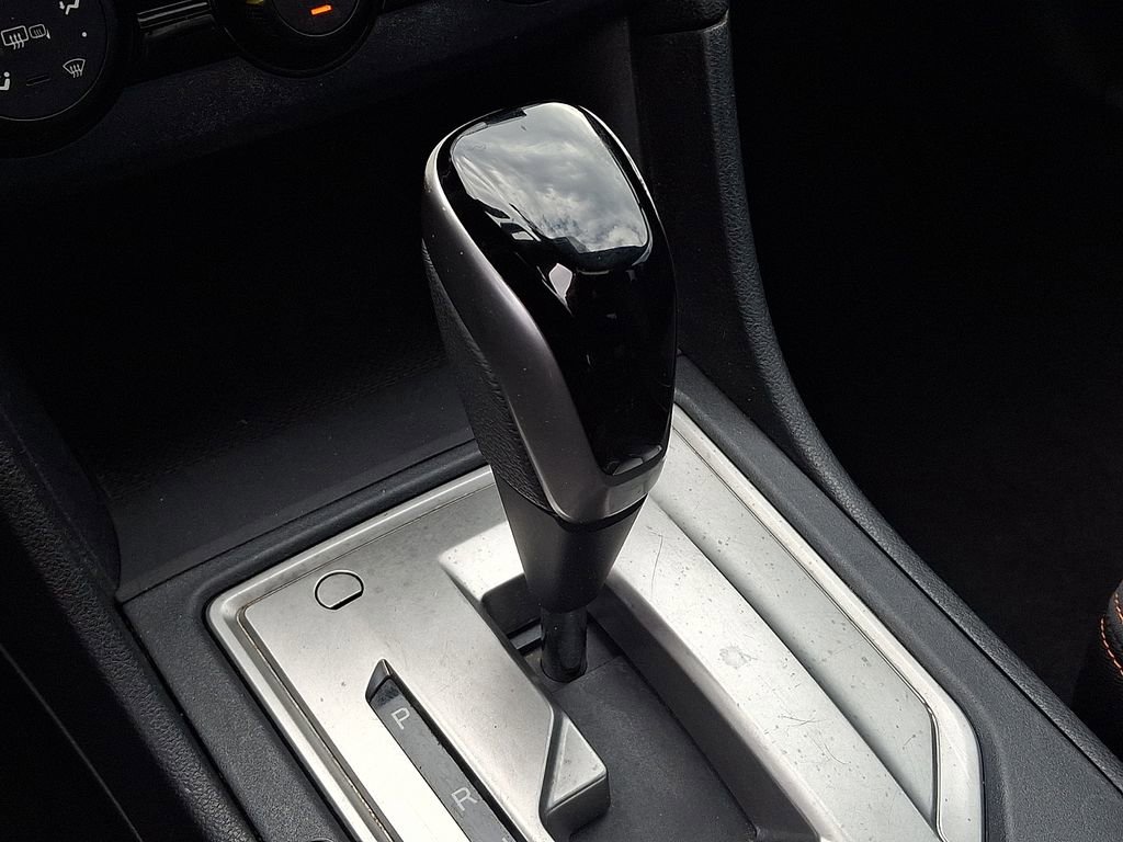 Used 2019 Subaru Crosstrek 2.0i Premium image 15