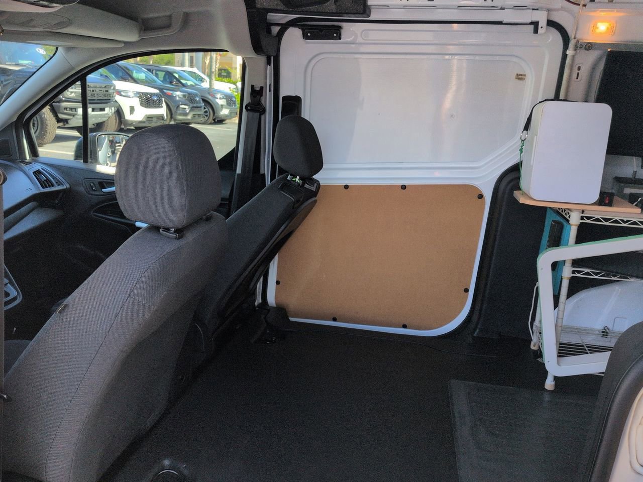 Used 2018 Ford Transit Connect XLT FWD image 14