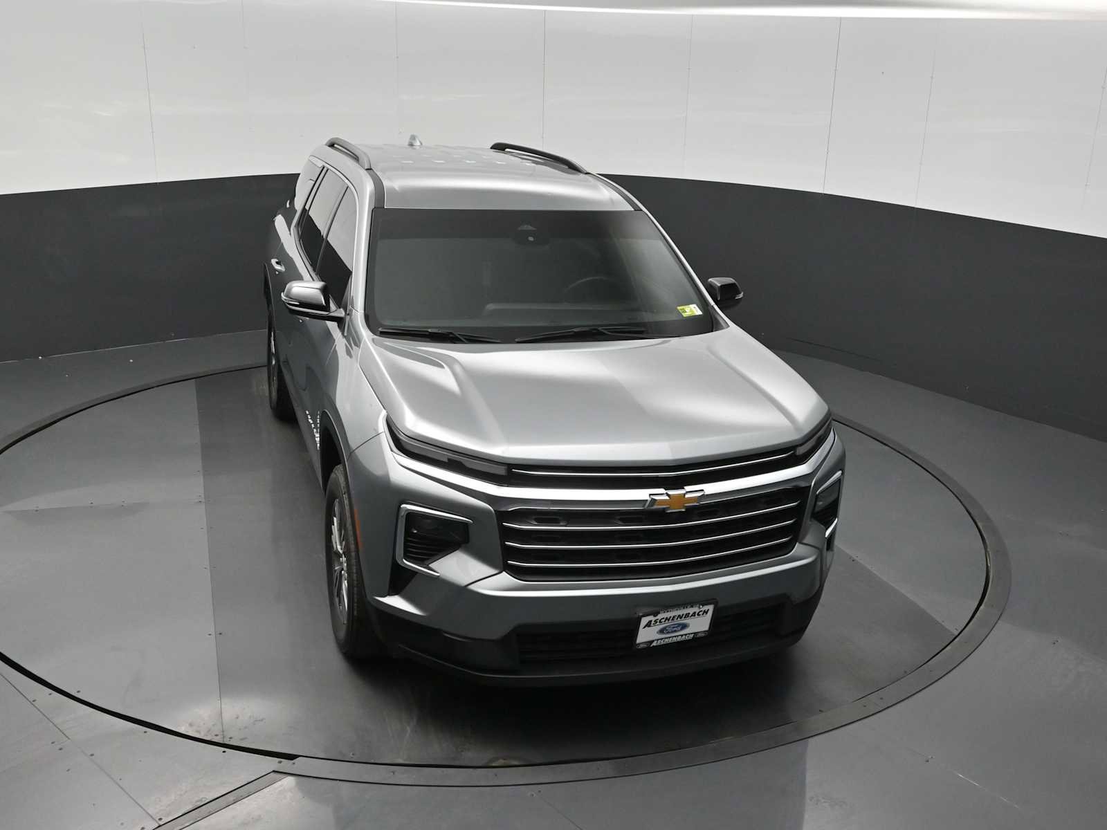 Used 2024 Chevrolet Traverse LT image 18