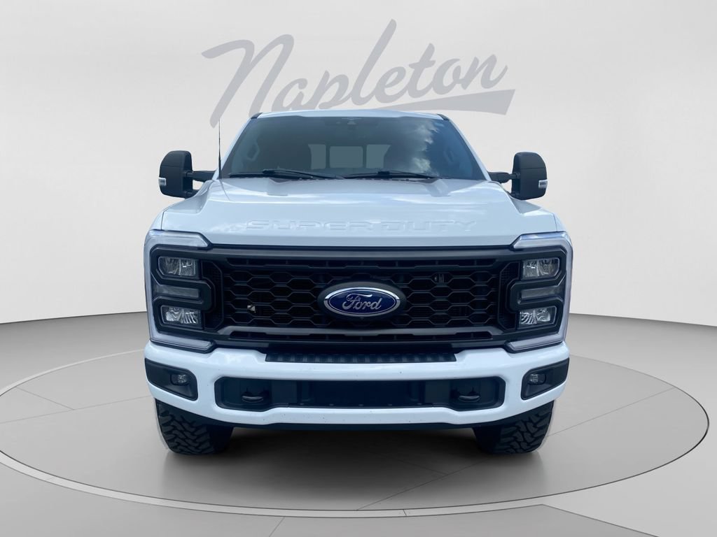 Used 2023 Ford F350 XLT w/ Tremor Off-Road Package AWD/4WD image 2