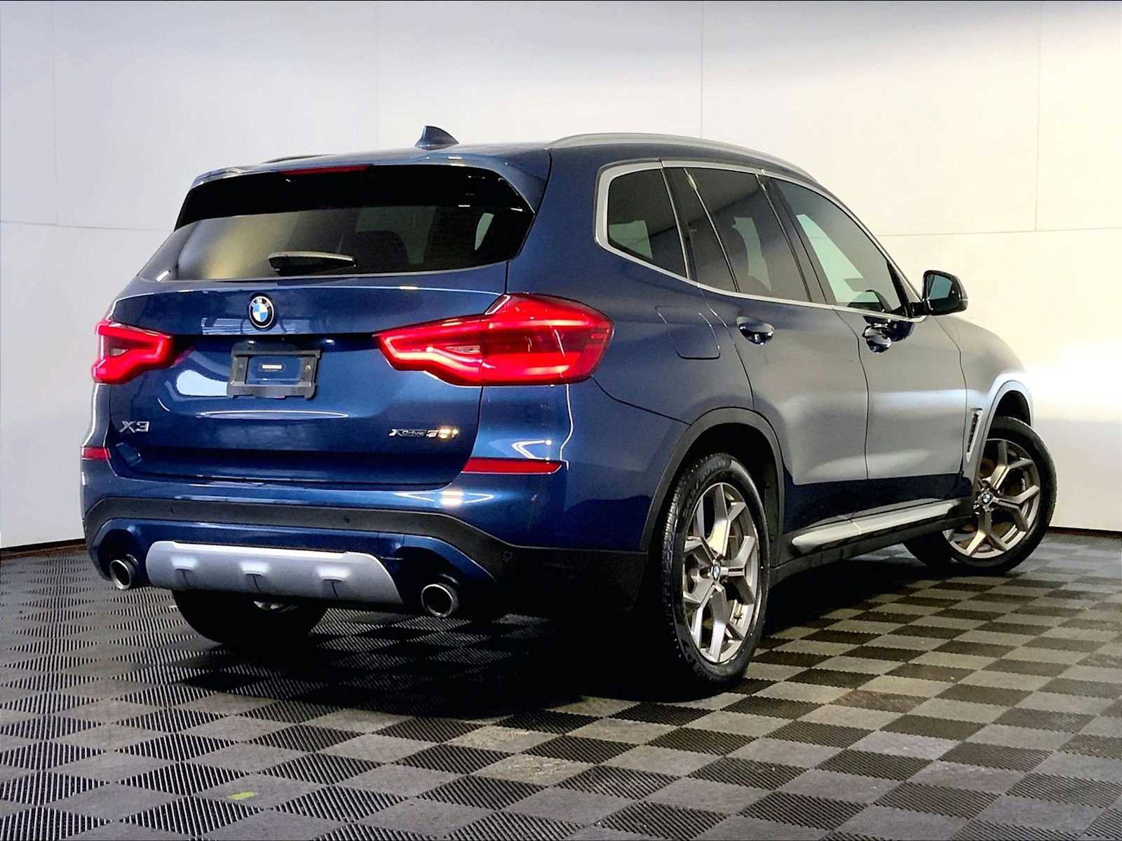 Used 2020 BMW X3 xDrive30i w/ Premium Package image 6