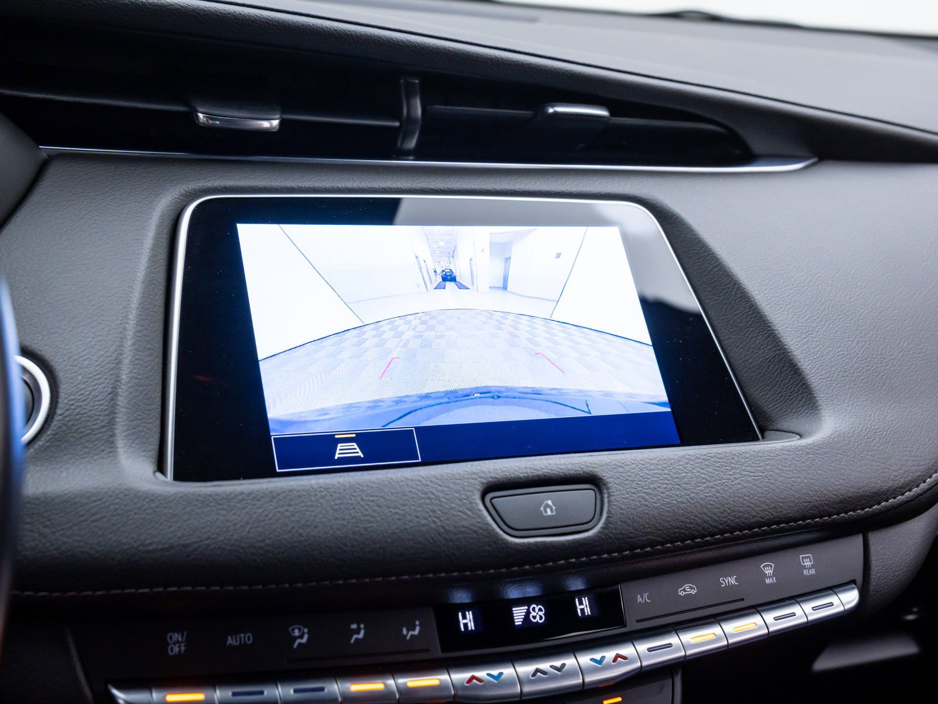 Certified 2023 Cadillac XT4 Premium Luxury image 25