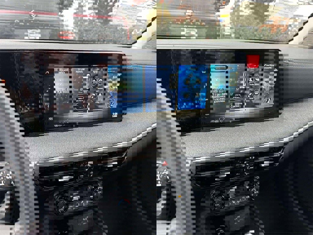 New 2026 Nissan Kicks SV w/ SV Premium Package image 26