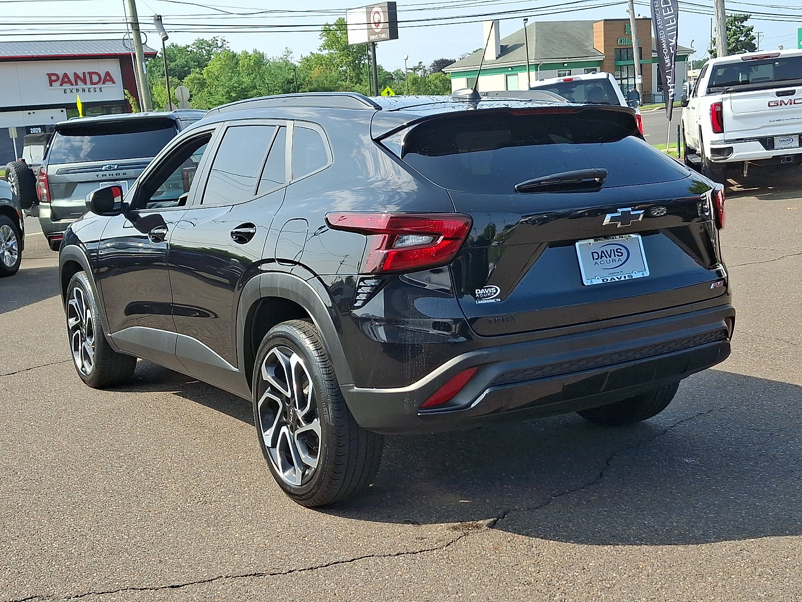 Used 2025 Chevrolet Trax RS w/ Driver Confidence Package FWD image 6