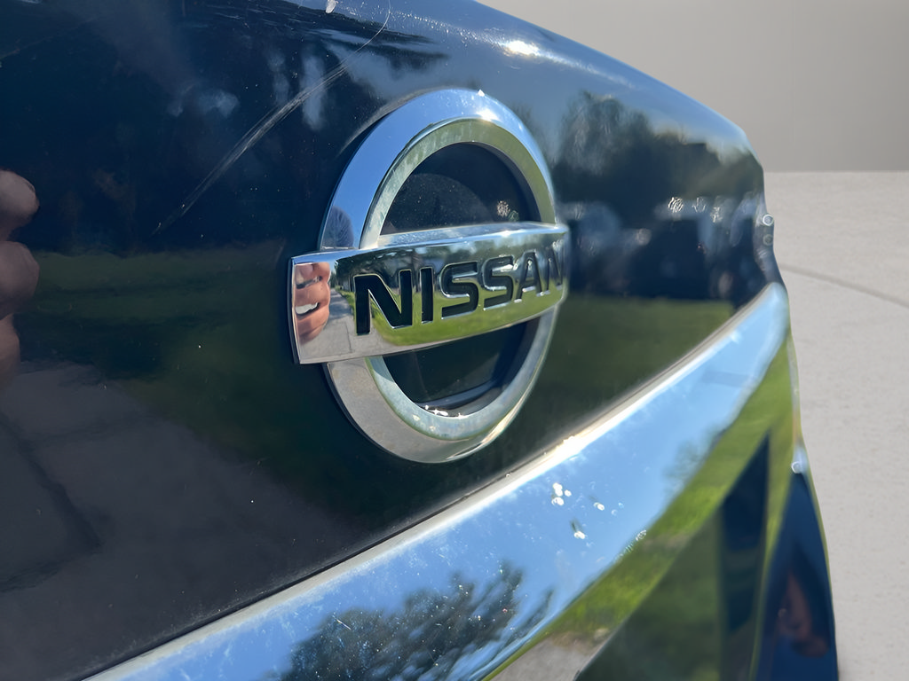 Used 2015 Nissan Altima 2.5 SL w/ Moonroof Package FWD image 32