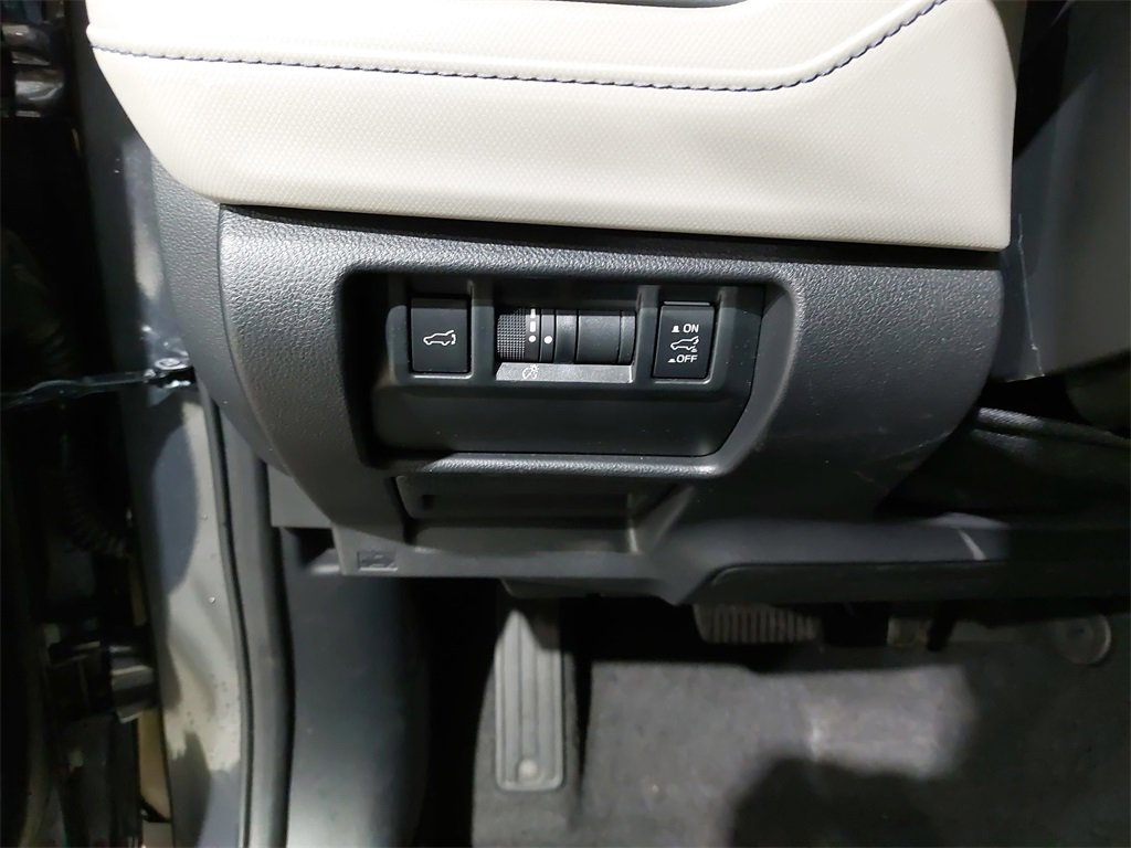 Used 2025 Subaru Forester Premium w/ Convenience Package #1 image 27