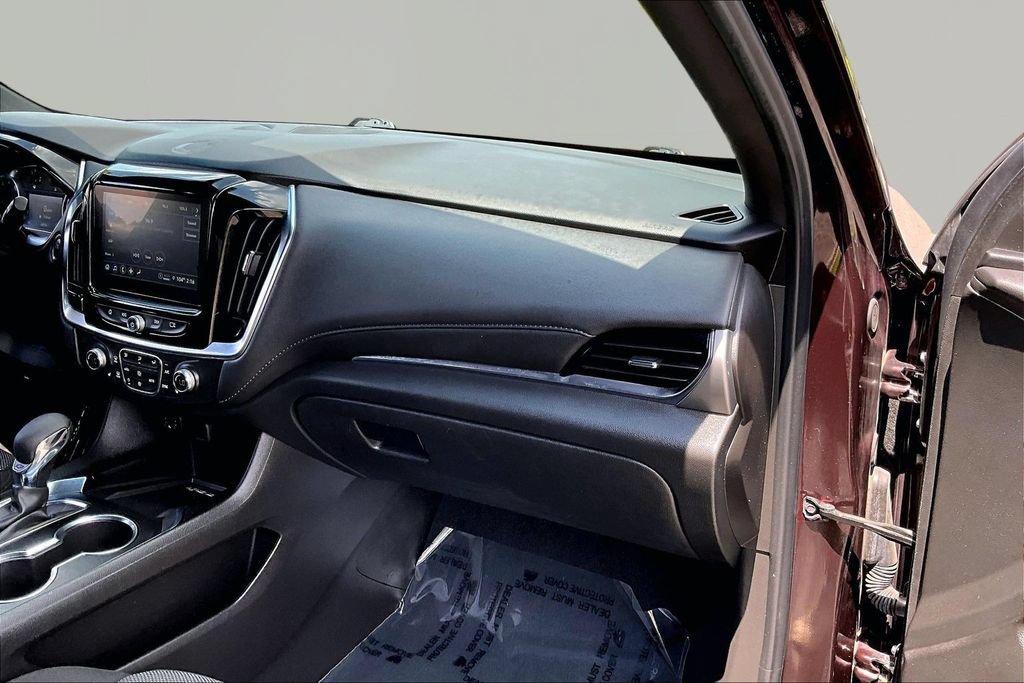 Used 2023 Chevrolet Traverse LT AWD/4WD image 22