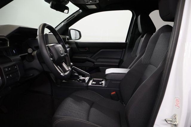 Used 2025 Toyota 4Runner SR5 image 12