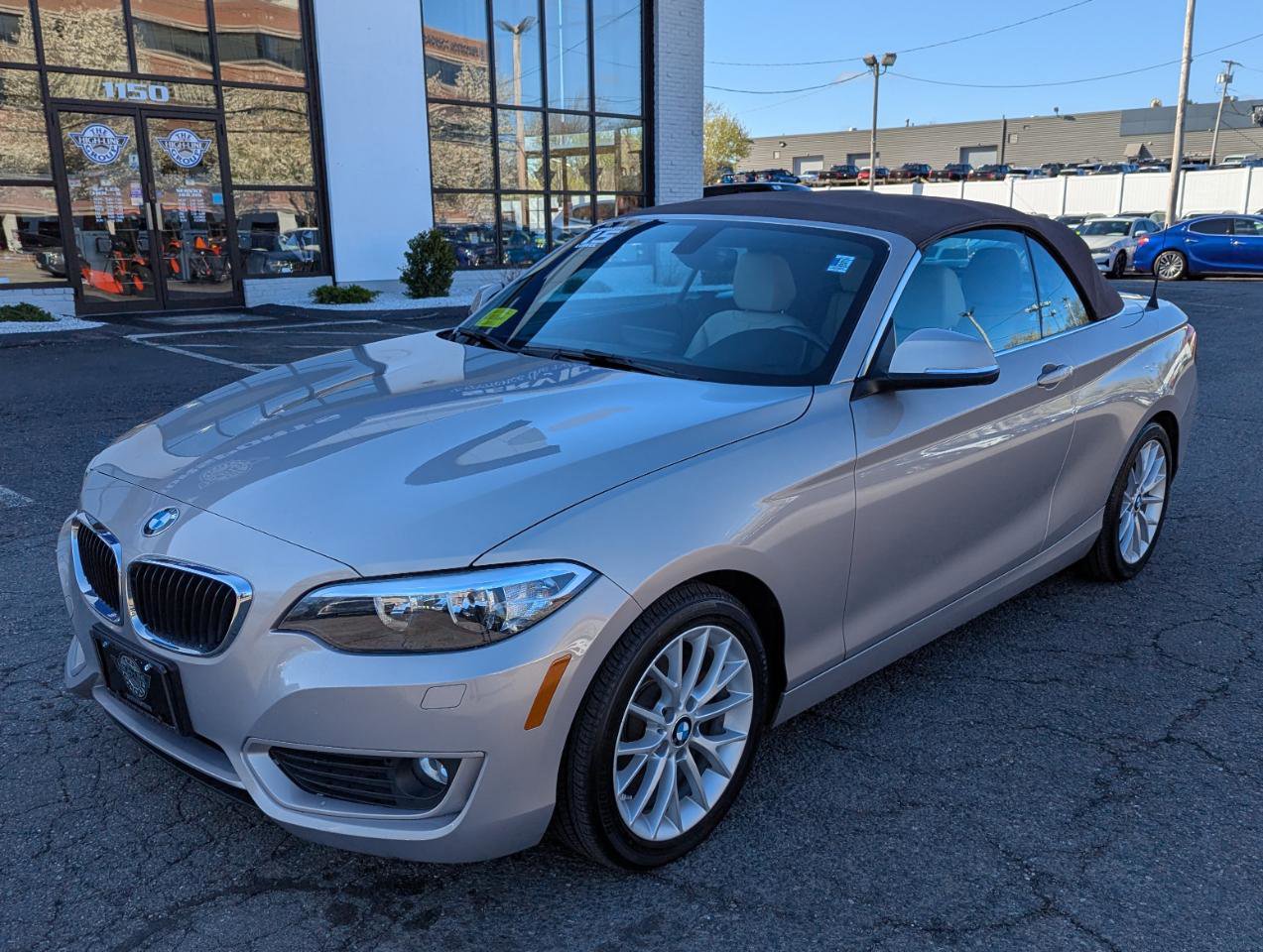 Used 2015 BMW 228i xDrive Convertible AWD/4WD image 2