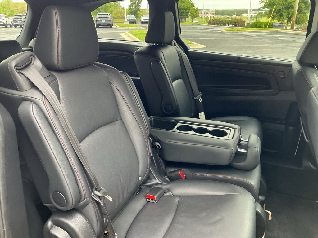 Used 2025 Honda Odyssey Sport-L image 36