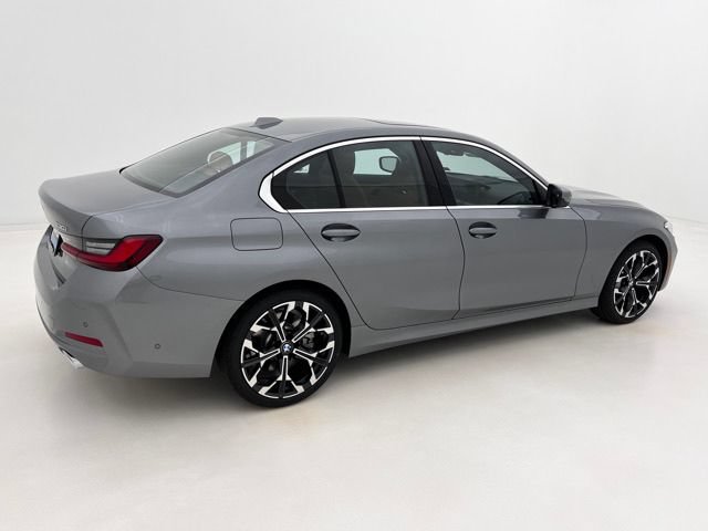 New 2026 BMW 330i xDrive Sedan w/ Premium Package AWD/4WD image 4