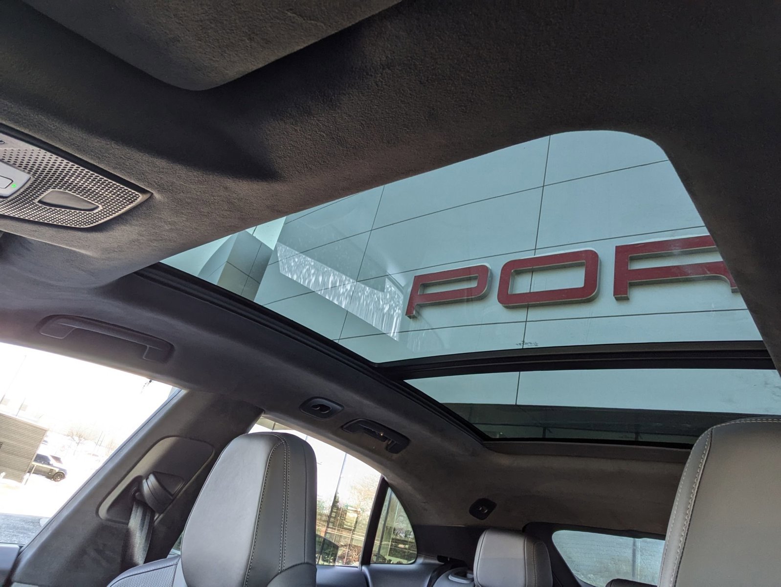 Used 2025 Porsche Macan Turbo Electric image 26