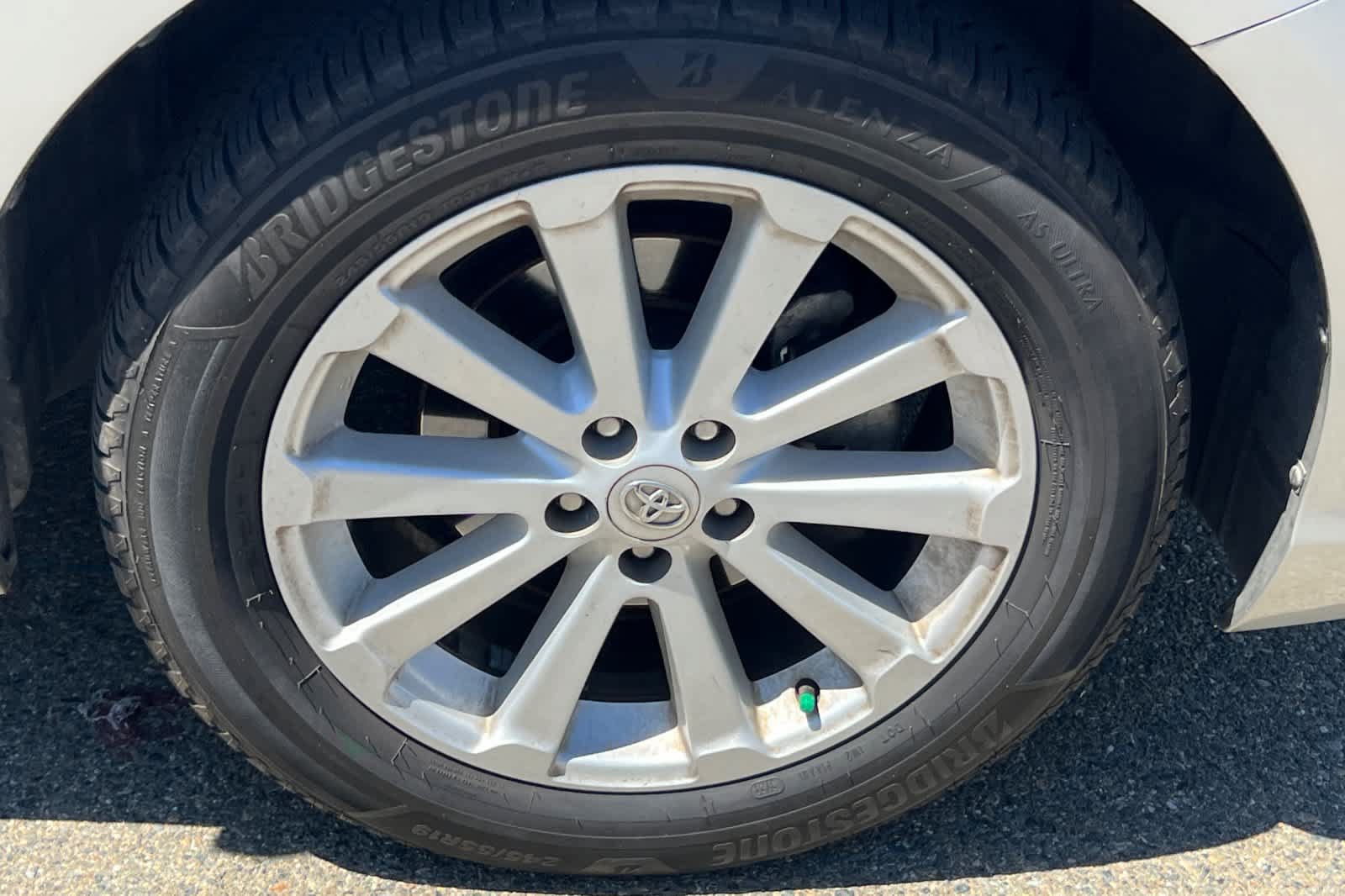 Used 2012 Toyota Venza LE AWD/4WD image 15