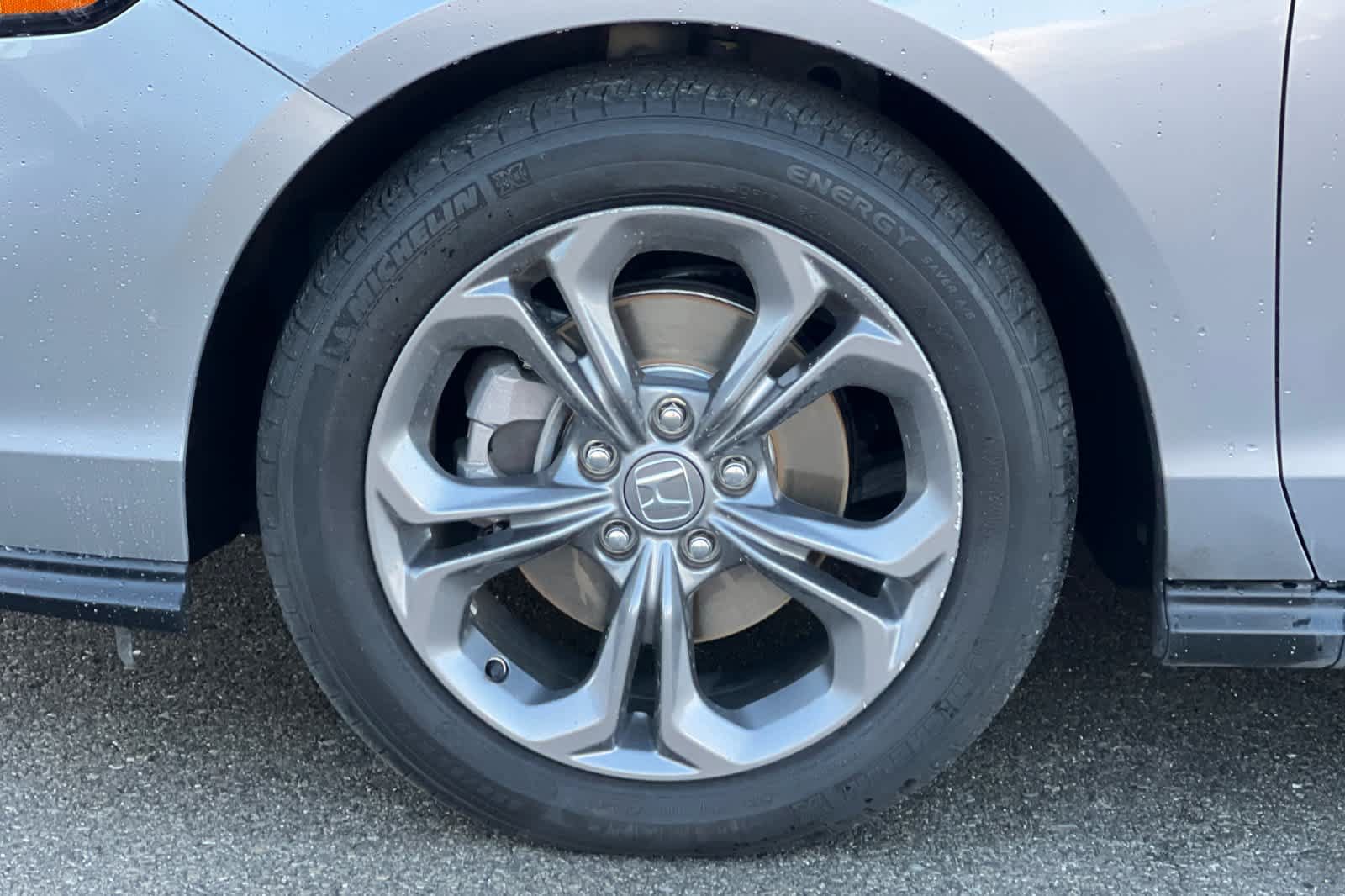 Used 2023 Honda Accord EX image 13