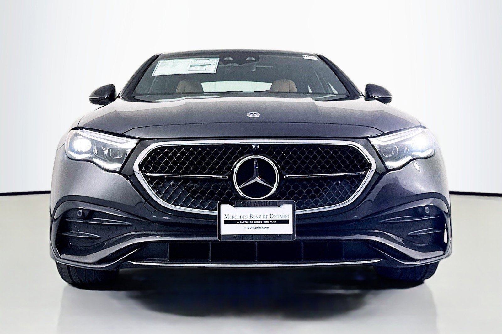 New 2026 Mercedes-Benz E 350 4MATIC Sedan image 2