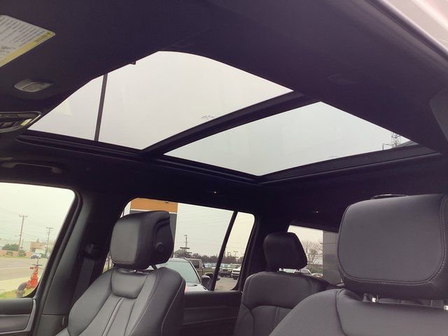 New 2026 Jeep Grand Wagoneer Limited w/ Premium Group II AWD/4WD image 24