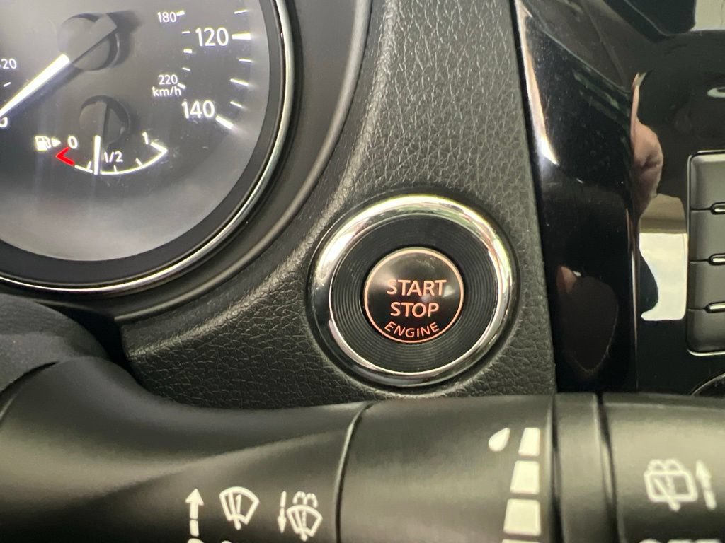 Used 2020 Nissan Rogue SL w/ Premium Package AWD/4WD image 63
