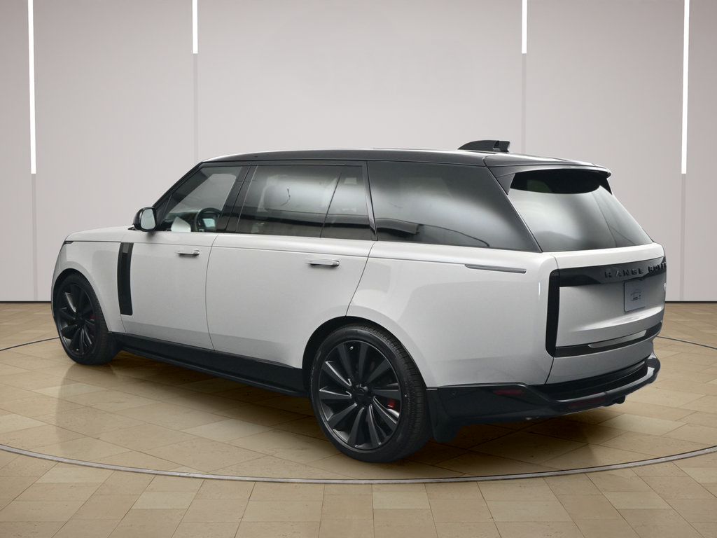 New 2026 Land Rover Range Rover SV AWD/4WD image 3