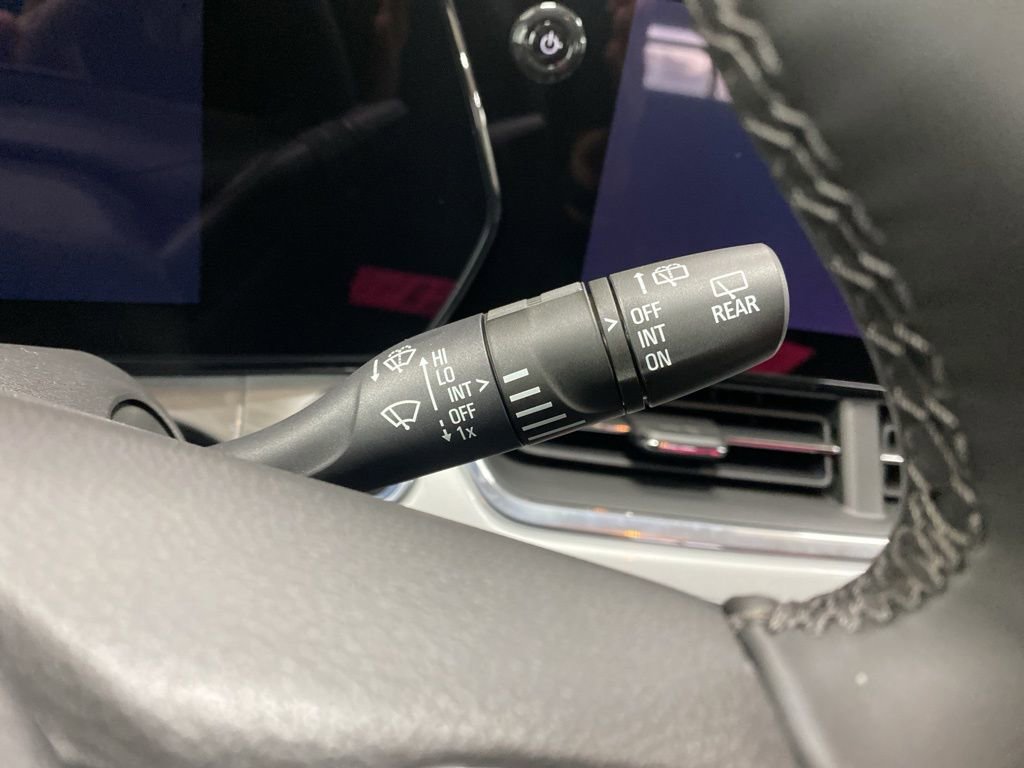 New 2026 Chevrolet Trax LT w/ Driver Confidence Package image 35