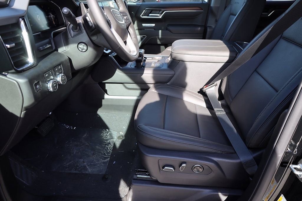 New 2026 GMC Sierra 1500 Denali w/ Technology Package AWD/4WD image 11