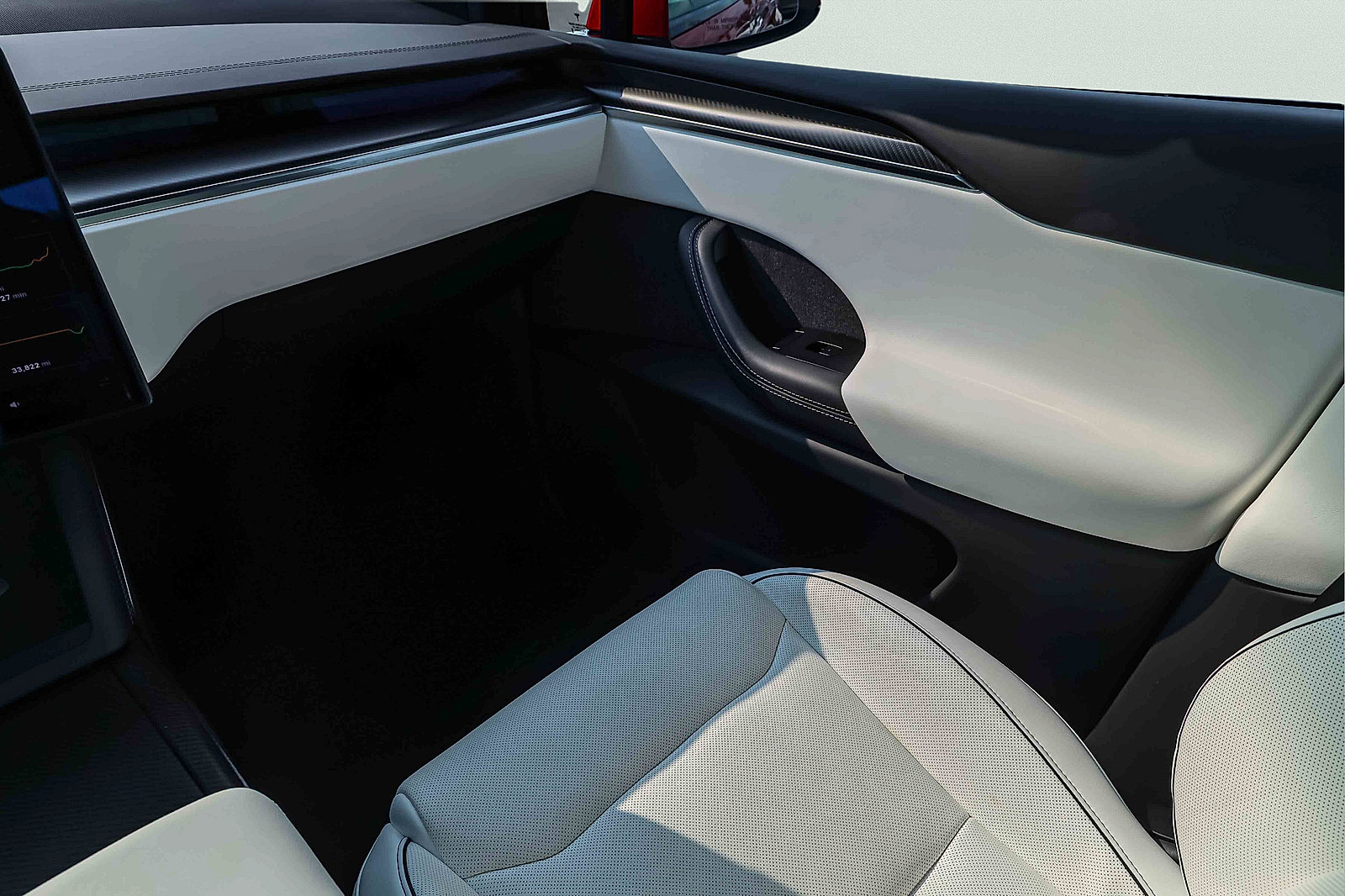 Used 2022 Tesla Model X Plaid AWD/4WD image 16