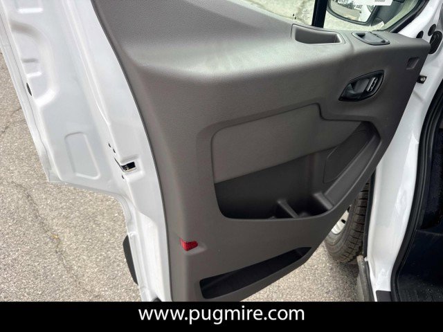 New 2025 Ford Transit 250 Low Roof RWD image 10