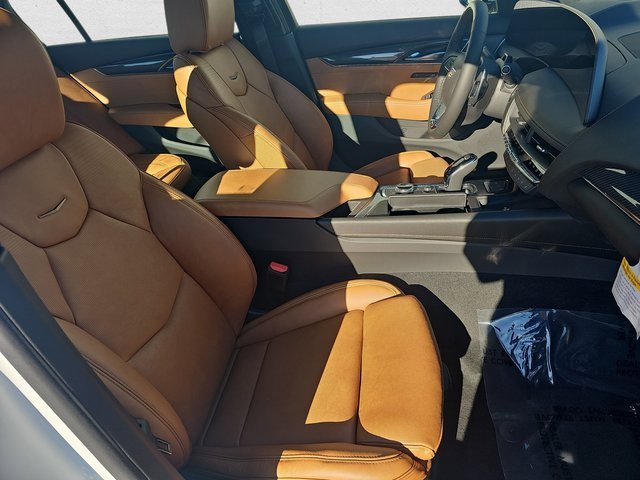 New 2026 Cadillac CT5 V w/ Platinum Package image 10