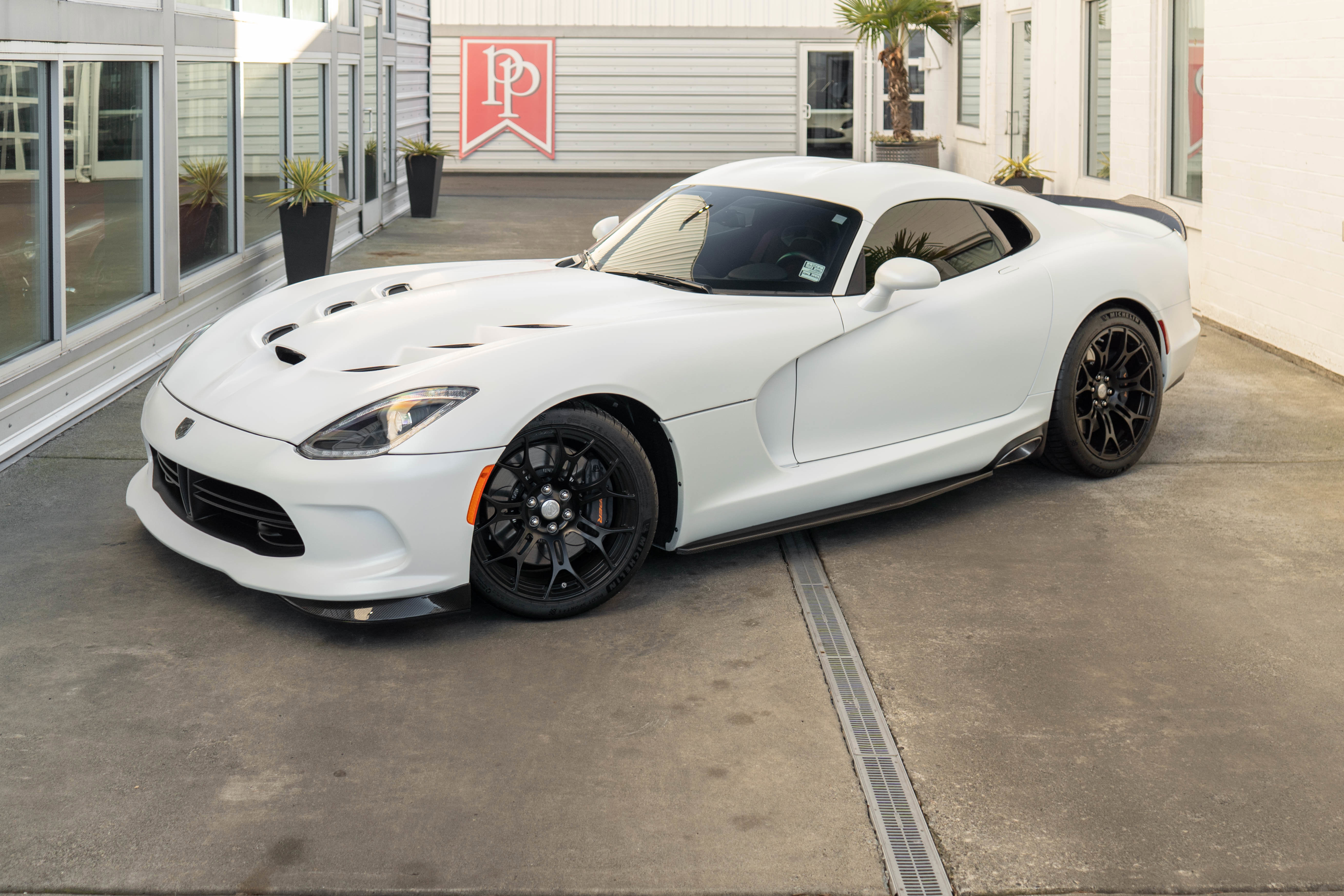 Used 2017 Dodge Viper GTC w/ Time Attack Group 1.0 image 2