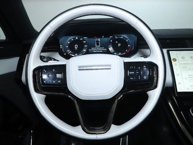 Used 2023 Land Rover Range Rover Sport SE Dynamic image 19