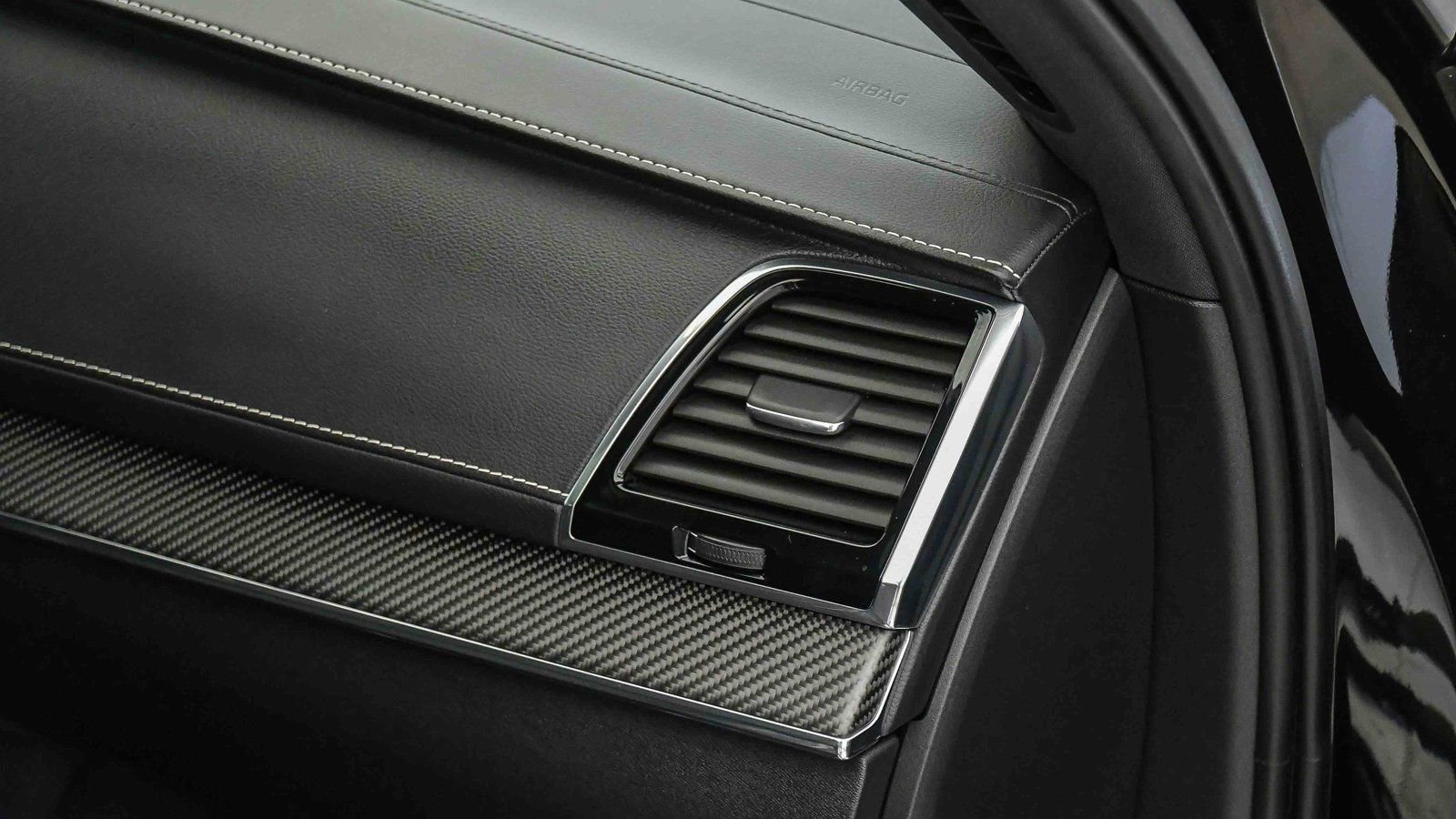 Used 2019 Volvo XC90 T8 R-Design w/ Advanced Package image 19