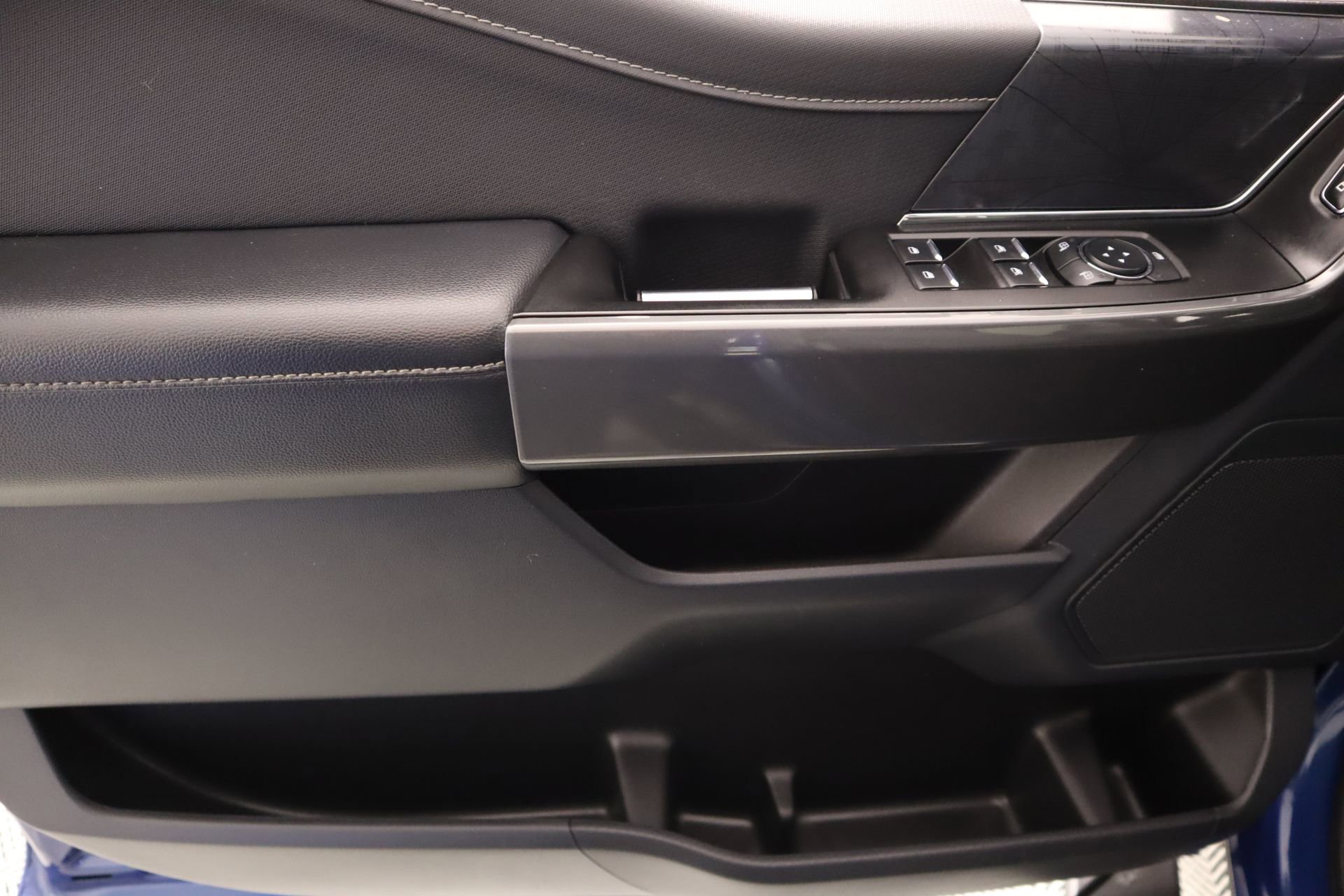 Used 2023 Ford F150 XLT w/ Equipment Group 302A High image 17