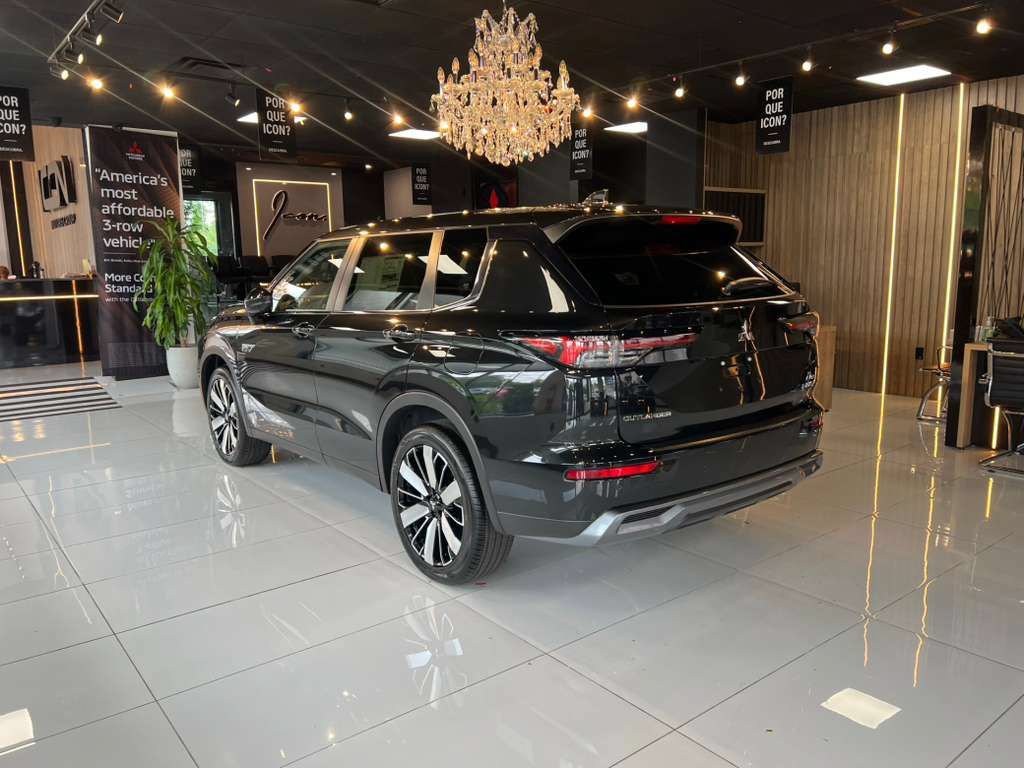 New 2026 Mitsubishi Outlander SE AWD/4WD image 3
