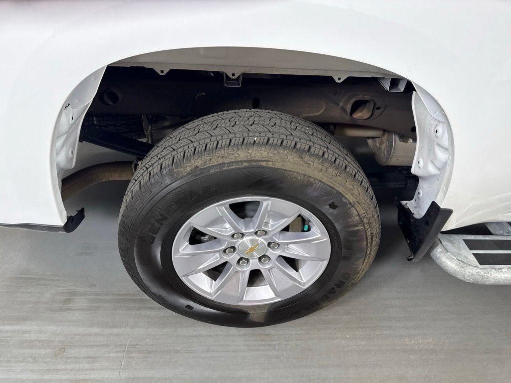 Certified 2025 Chevrolet Silverado 1500 W/T RWD image 12