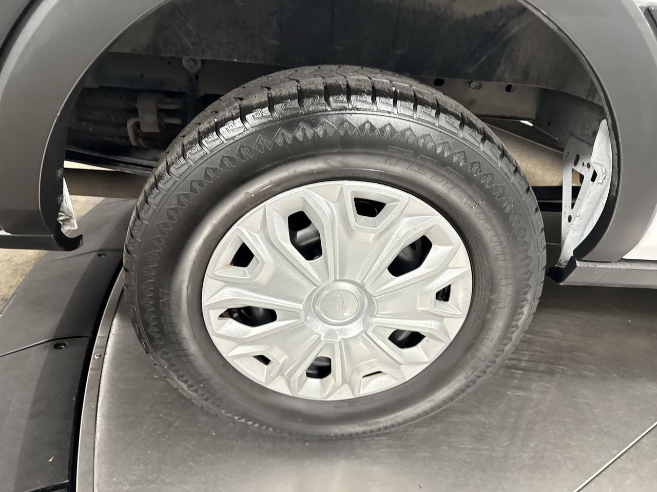 Used 2021 Ford Transit 350 XLT image 13