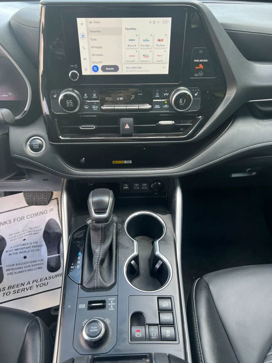 Used 2025 Toyota Highlander XSE image 20