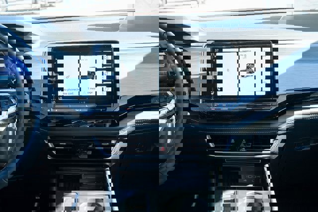 New 2026 Volkswagen Atlas Cross Sport SE image 24