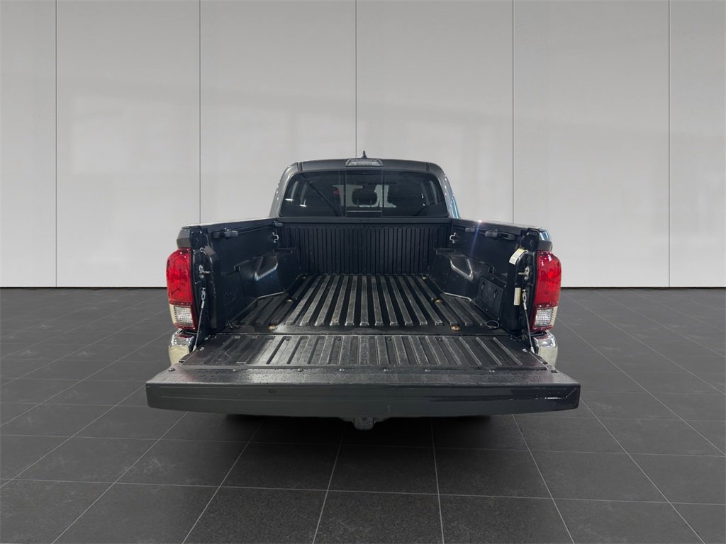 Used 2021 Toyota Tacoma SR5 image 19