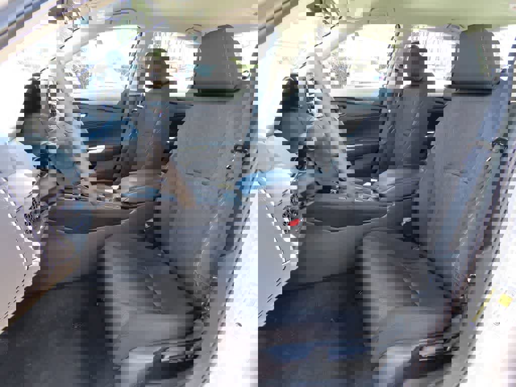 Used 2023 Honda Accord LX image 11