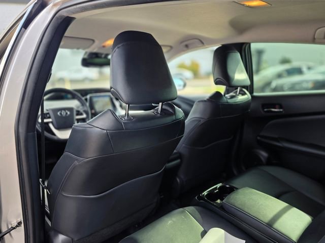 Used 2019 Toyota Prius Prime Advanced image 19