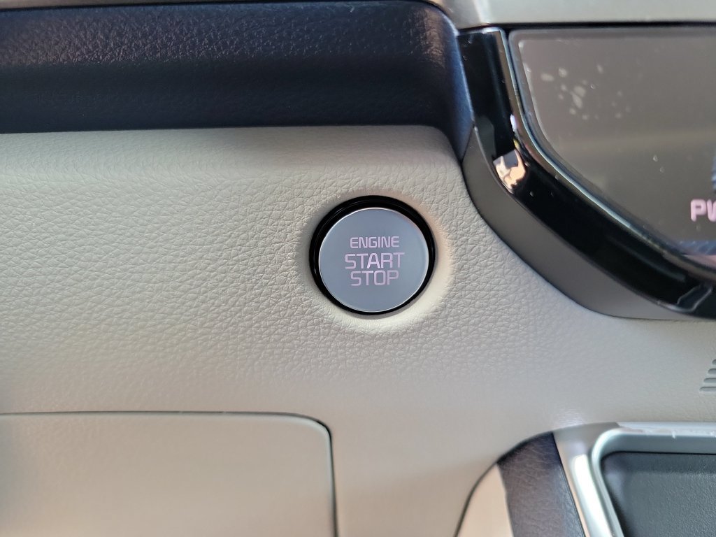 New 2027 Kia Carnival SX FWD image 22