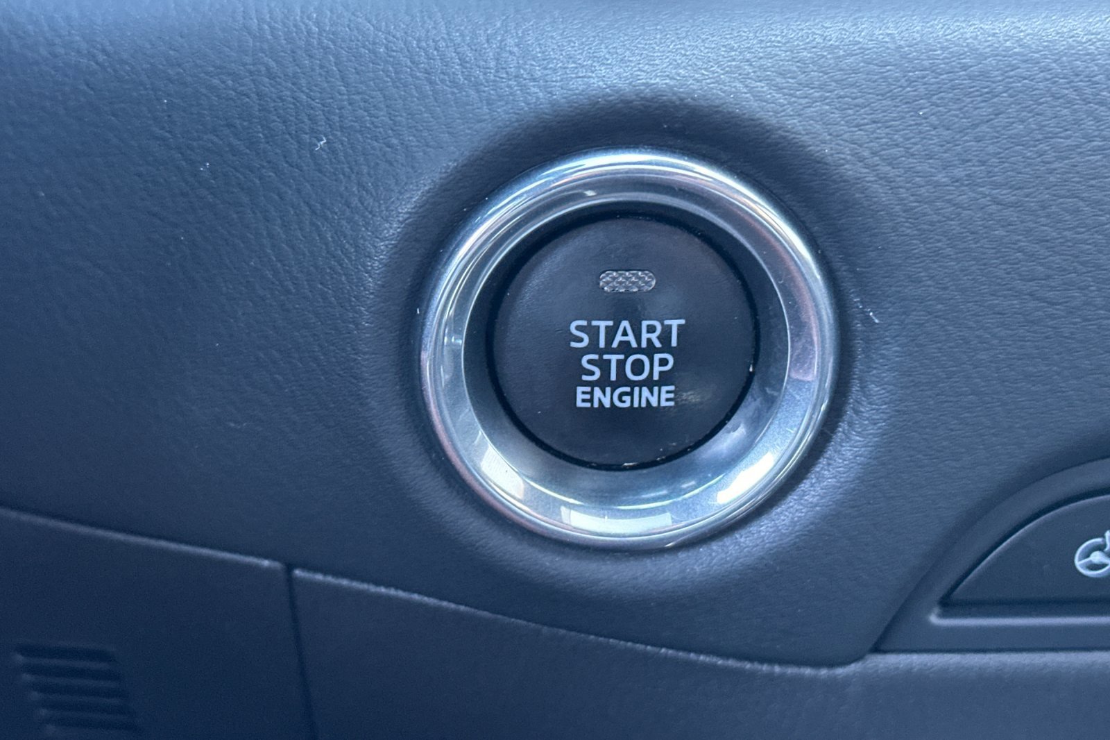 Used 2020 MAZDA CX-5 Signature image 35