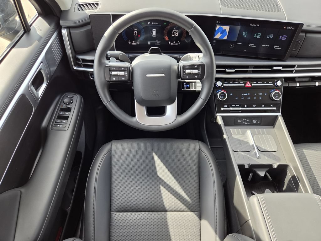 Used 2026 Hyundai Santa Fe SEL FWD image 13