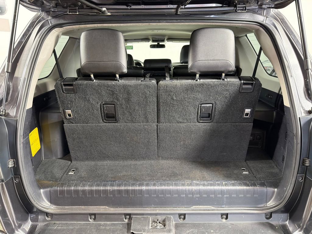 Used 2014 Toyota 4Runner SR5 RWD image 18