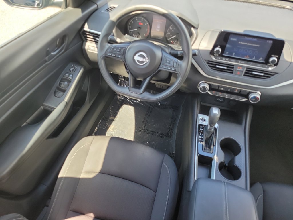 Certified 2024 Nissan Altima 2.5 S FWD image 20
