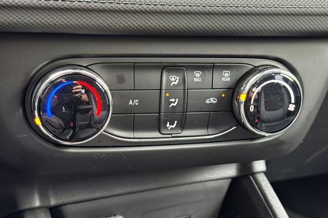 Used 2026 Chevrolet TrailBlazer LS w/ LS Convenience Package image 28