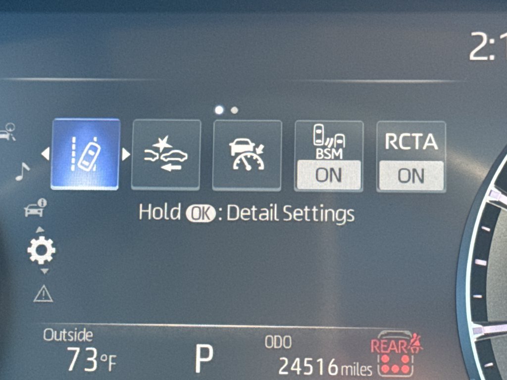 Used 2024 Toyota Highlander XLE AWD/4WD image 20