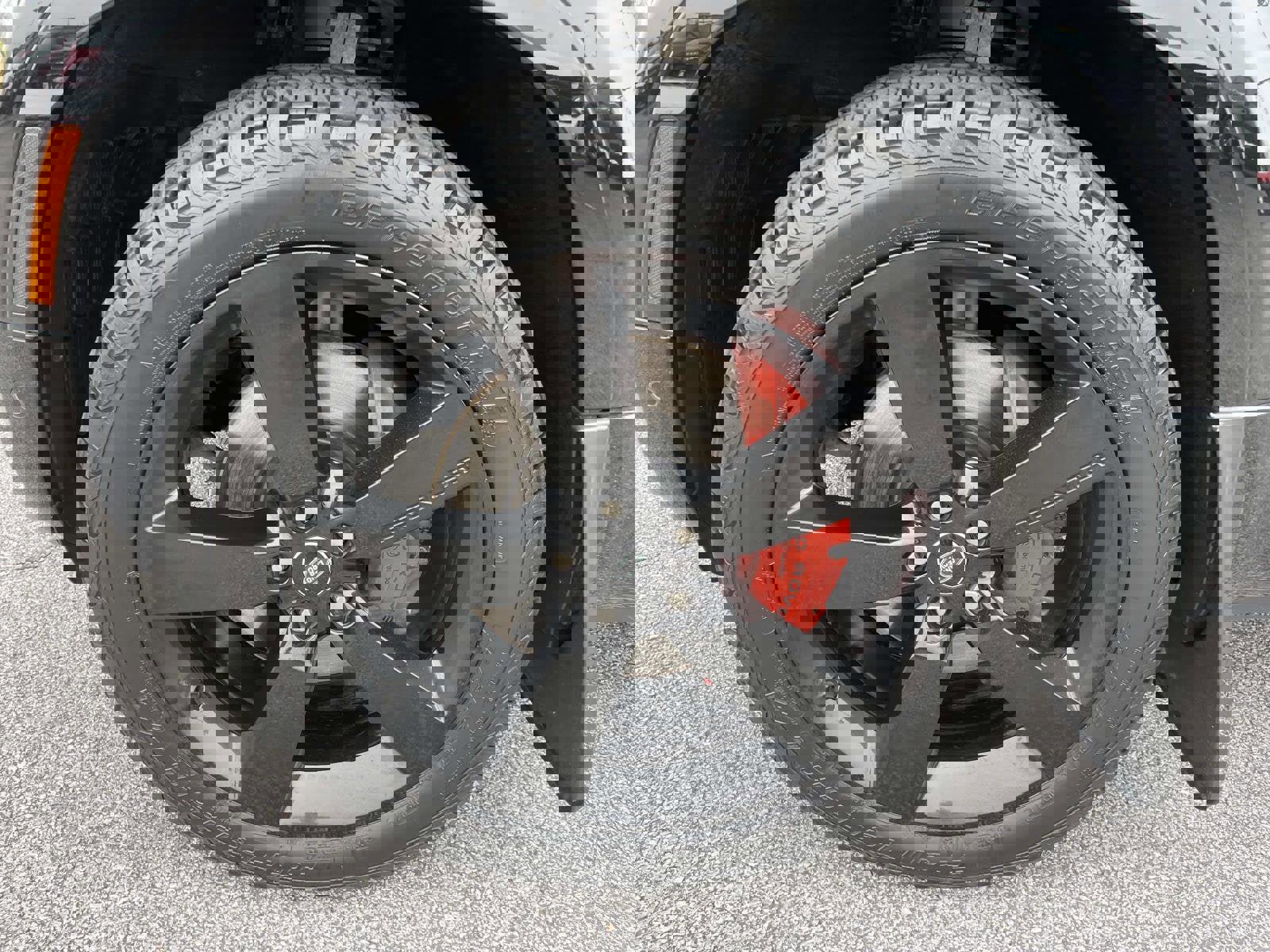 Used 2022 Land Rover Defender 110 X image 12