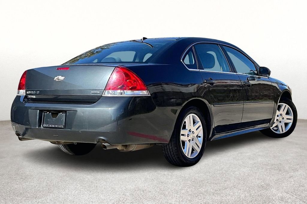 Used 2014 Chevrolet Impala LT w/ LT Sunroof Package video 2